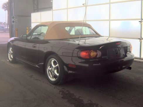 Used 2000 MAZDA MX-5 Miata image 8