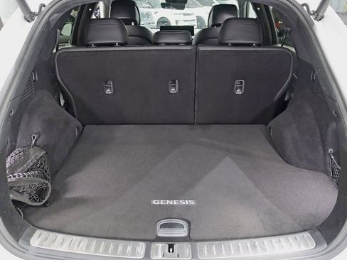 Used 2022 Genesis GV70 3.5T Sport w/ Sport Advanced Package AWD/4WD image 37