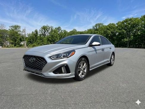Used 2018 Hyundai Sonata Sport FWD image 4