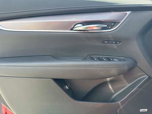 Used 2021 Cadillac XT6 Luxury image 23