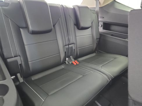 Used 2021 Volkswagen Atlas SEL AWD/4WD image 12