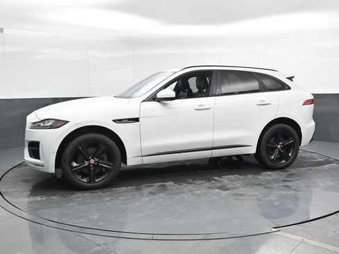 Used 2017 Jaguar F-PACE R-Sport image 7
