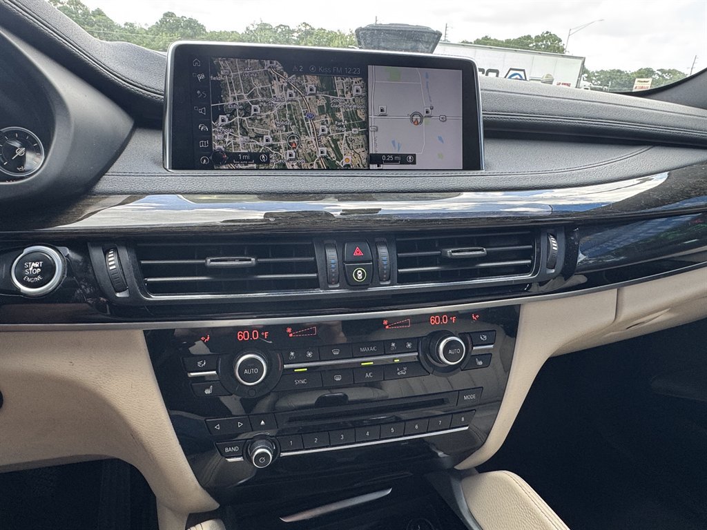 Used 2017 BMW X6 sDrive35i RWD image 9