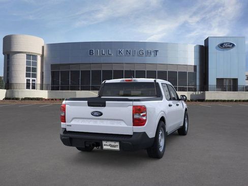 New 2025 Ford Maverick XL image 8