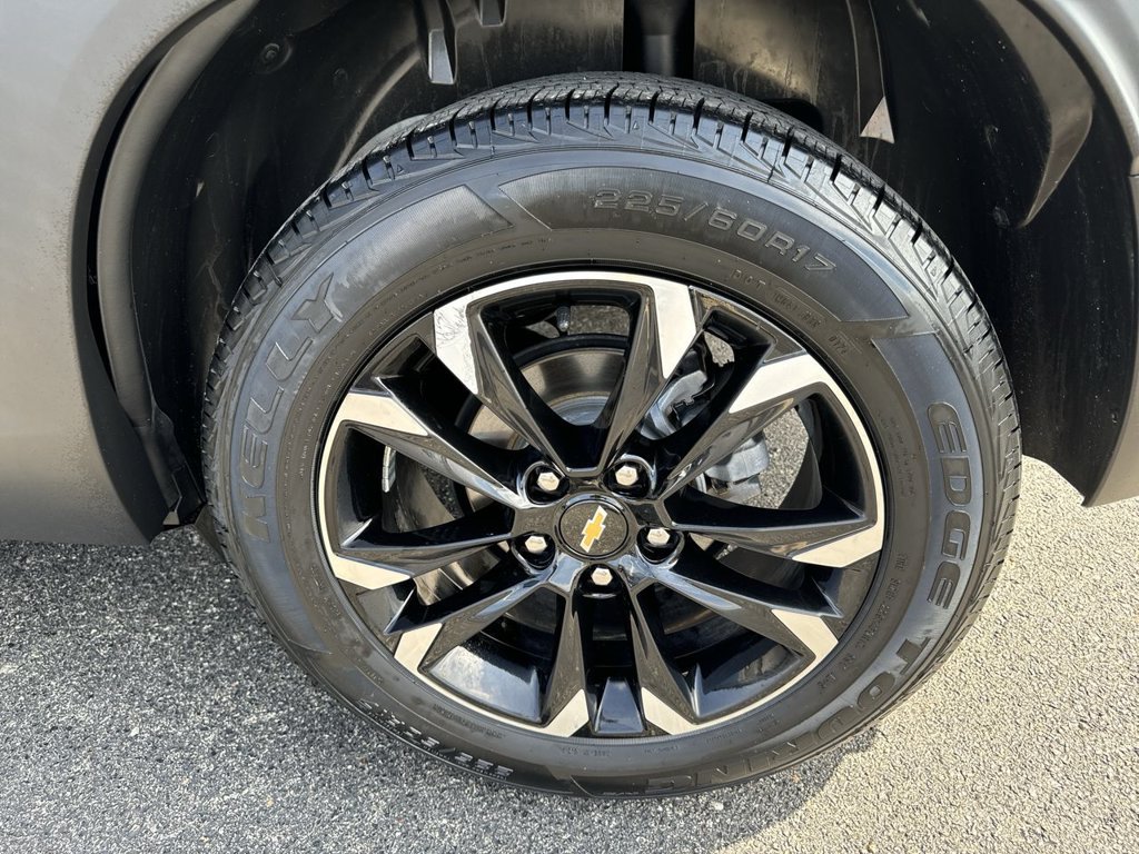 Certified 2021 Chevrolet TrailBlazer LT w/ Convenience Package FWD image 39