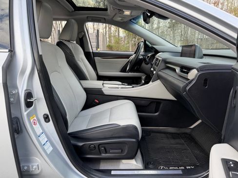 Used 2019 Lexus RX 350 AWD w/ Navigation Package image 28