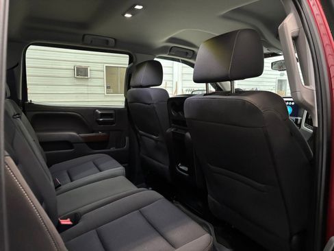 Used 2017 GMC Sierra 1500 SLE image 28