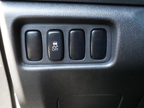 Used 2017 Mitsubishi Outlander Sport LE AWD/4WD image 26