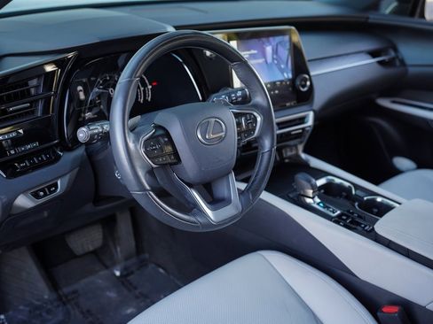 Used 2023 Lexus RX 350 Premium image 19