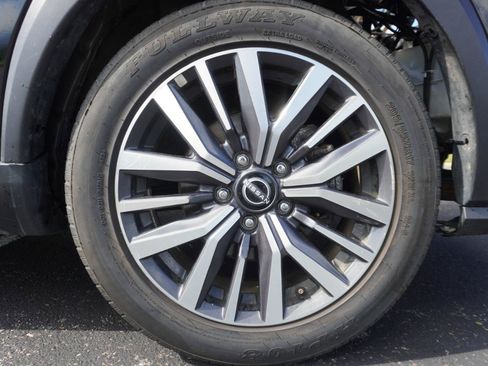 Used 2022 Nissan Kicks SV w/ Interior Electronics Package FWD image 33