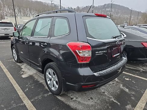 Used 2015 Subaru Forester 2.5i w/ Alloy Wheel Package image 3