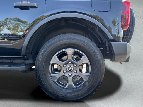Used 2023 Ford Bronco Big Bend AWD/4WD image 30