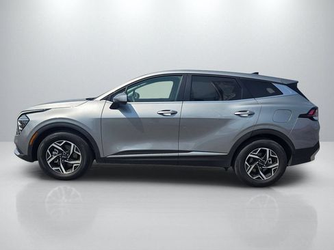 Used 2025 Kia Sportage LX FWD image 8
