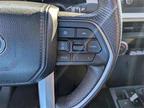 Used 2024 Toyota Tacoma SR5 image 9