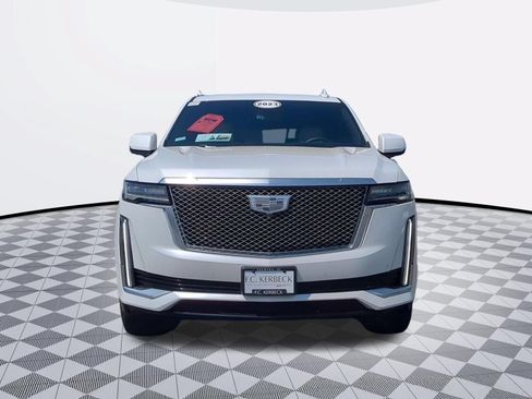 Certified 2023 Cadillac Escalade ESV Premium Luxury w/ LPO, Radiant Package AWD/4WD image 3