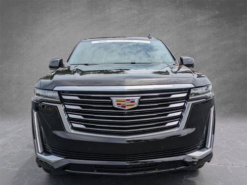 Certified 2024 Cadillac Escalade ESV Premium Luxury Platinum AWD/4WD image 7