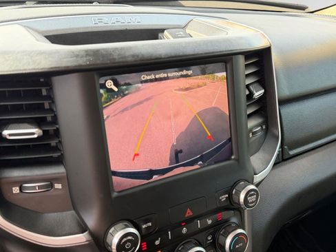 Used 2019 RAM 1500 Big Horn AWD/4WD image 22