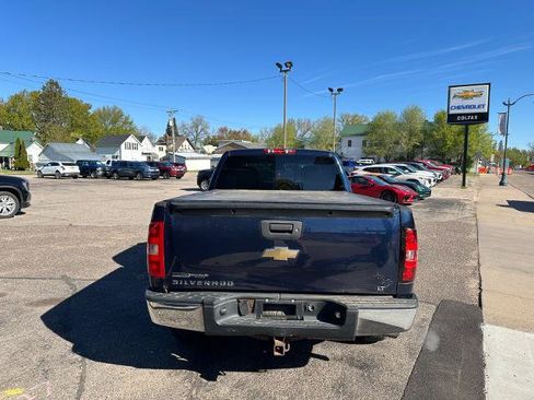 Used 2008 Chevrolet Silverado 1500 LT w/ Suspension Package, Off-Road AWD/4WD image 5