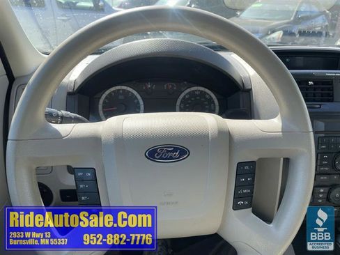 Used 2011 Ford Escape XLS w/ 102A Rapid Spec Order Code image 18