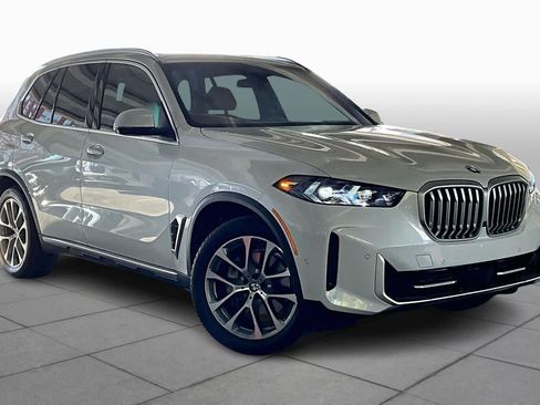 Certified 2026 BMW X5 sDrive40i image 2