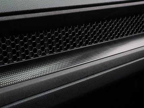 Used 2025 Honda CR-V Sport image 33