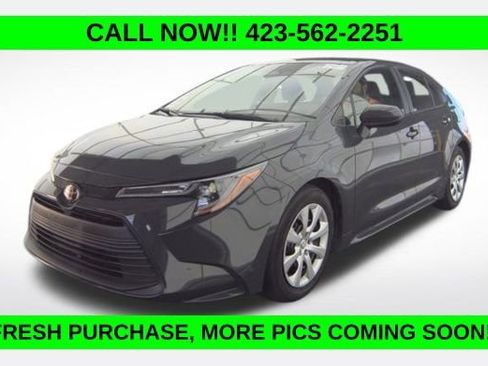 Used 2024 Toyota Corolla LE image 1