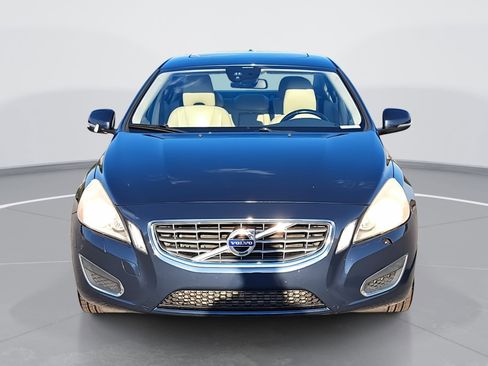 Used 2013 Volvo S60 T5 image 8