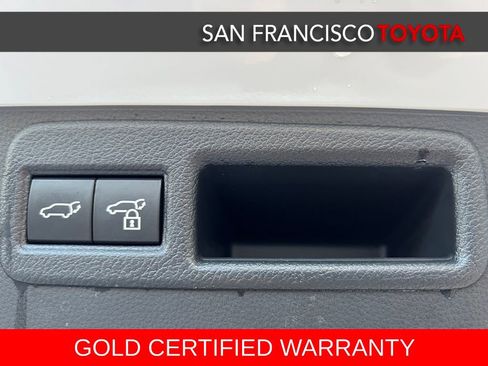 Certified 2023 Toyota Venza Nightshade image 44