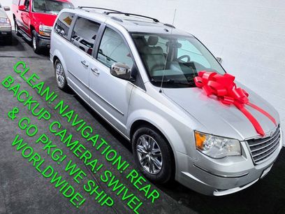 Used 2008 Chrysler Town & Country Limited w/ Entertainment Group #3