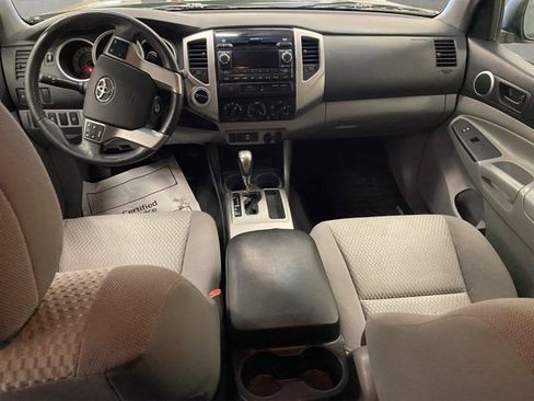 Used 2012 Toyota Tacoma 4x4 Double Cab w/ SR5 Pkg image 10