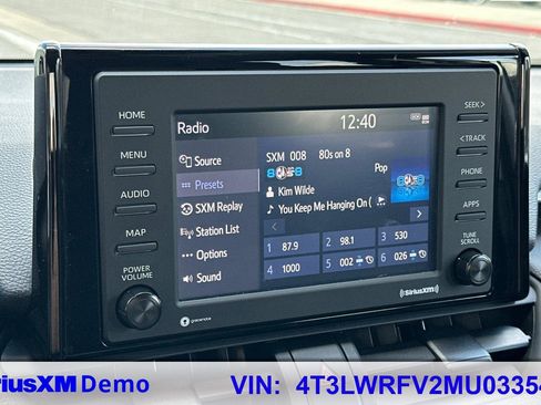 Used 2021 Toyota RAV4 LE image 27