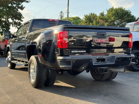 Used 2016 GMC Sierra 3500 Denali w/ Duramax Plus Package image 2