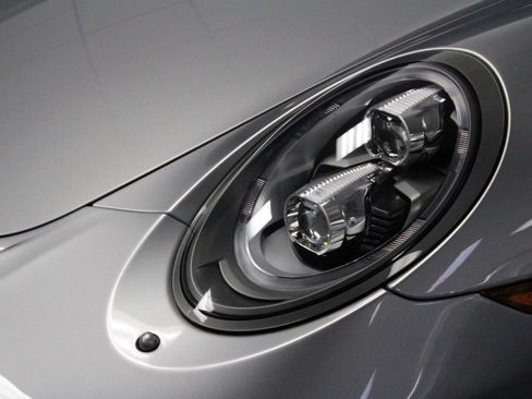 Used 2018 Porsche 911 GT3 image 20