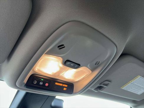 Used 2025 Buick Encore GX Preferred w/ Comfort Package image 30