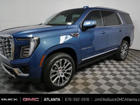 New 2026 GMC Yukon Denali w/ Sun & Power Step Package AWD/4WD image 22