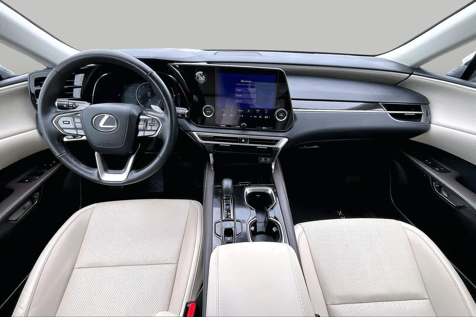 Used 2024 Lexus RX 350 FWD w/ Technology Package image 16