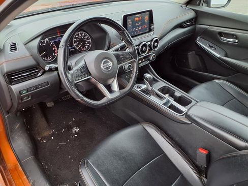 Used 2020 Nissan Sentra SR w/ Premium Package image 25