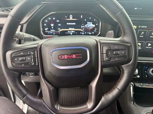 Used 2024 GMC Sierra 1500 AT4 w/ Technology Package image 20