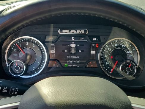 Used 2023 RAM 1500 Laramie AWD/4WD image 31