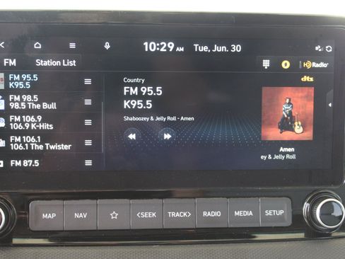 Used 2023 Hyundai Kona SEL w/ Convenience Package FWD image 39