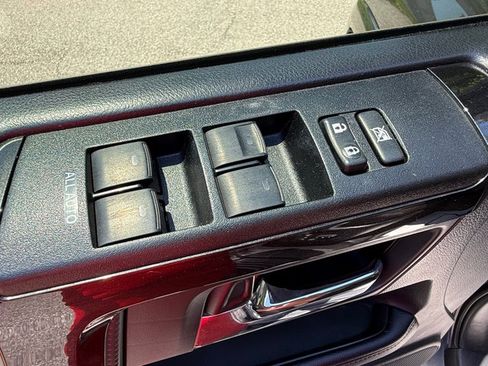 Used 2019 Toyota 4Runner TRD Off-Road AWD/4WD image 12