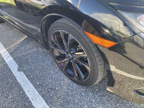 Used 2021 Honda Civic Sport image 17