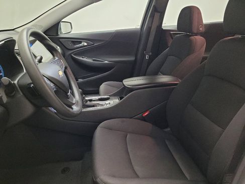 Used 2024 Chevrolet Malibu LT image 17