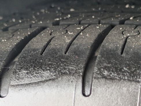 Used 2020 Subaru Legacy Limited w/ Popular Package #3 image 9