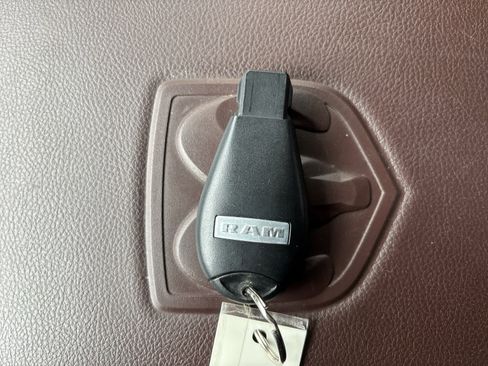 Used 2017 RAM 1500 Big Horn image 39