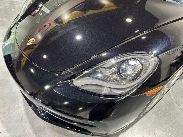 Used 2018 Porsche 718 Cayman S RWD image 14