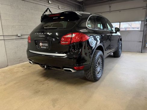 Used 2014 Porsche Cayenne Diesel AWD/4WD image 5