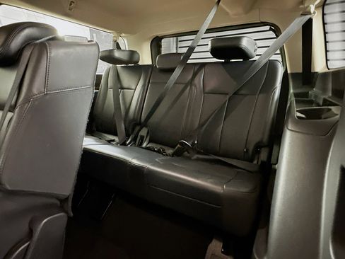 Used 2024 Ford Expedition Max XLT image 29