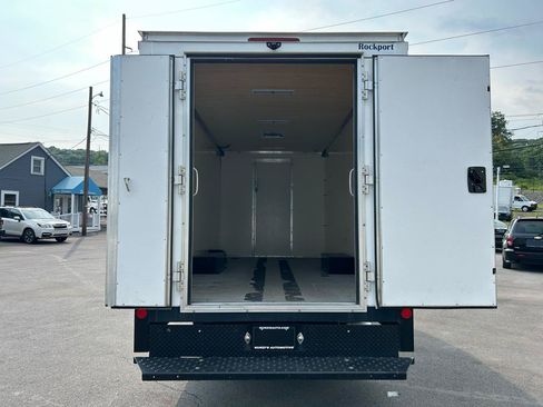 Used 2023 Chevrolet Express 3500 w/ Power Convenience Package RWD image 29