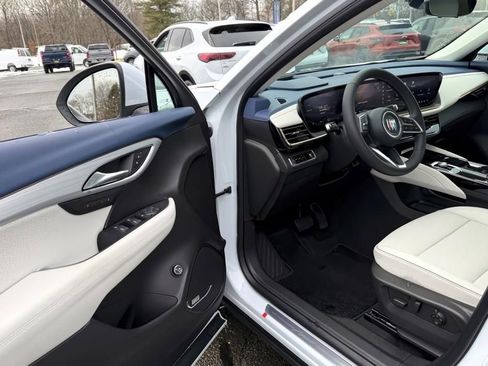 New 2026 Buick Envision Avenir image 14